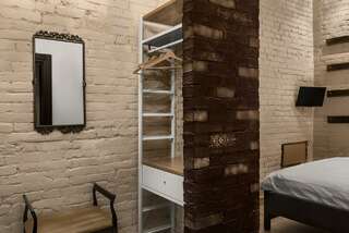 Гостевой дом Brick Walls Hotel Омск 1-местный номер эконом-2